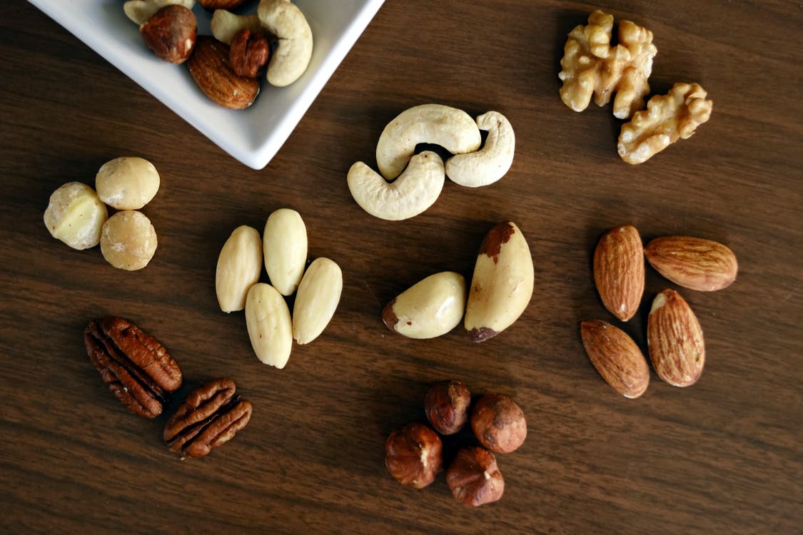 ořechy různé druhy